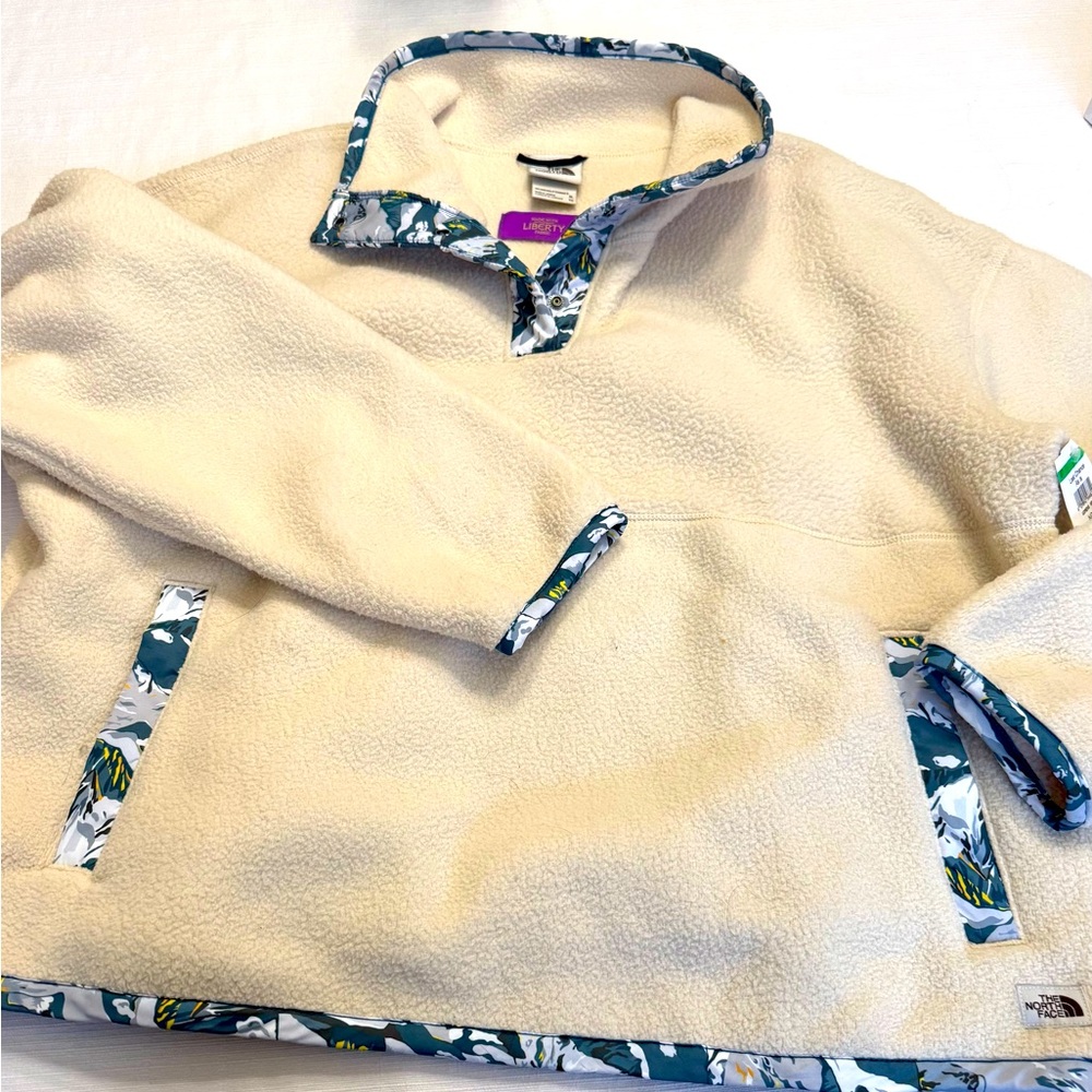 The North Face Women’s Liberty London Cragmont Collab Pullover Snap XL